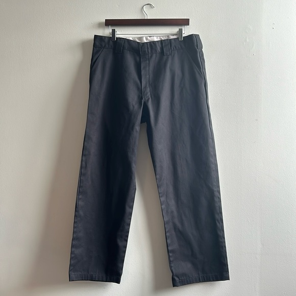 Dickies Dress Pants Relaxed Straight 38 X 30 - Picture 1 of 5